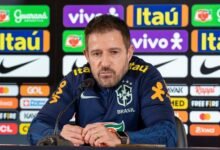 Ramon Menezes é removido do cargo de treinador da Seleção Brasileira Sub-20, destacando uma mudança significativa na equipe técnica.