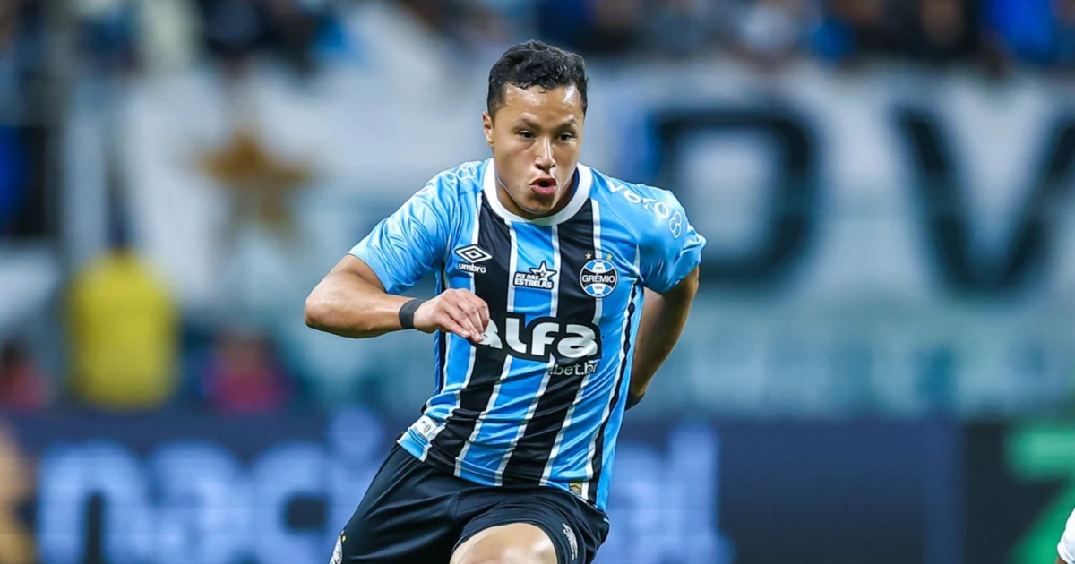 Marlon completa número de jogos que obrigam Grêmio a comprá-lo do Cruzeiro