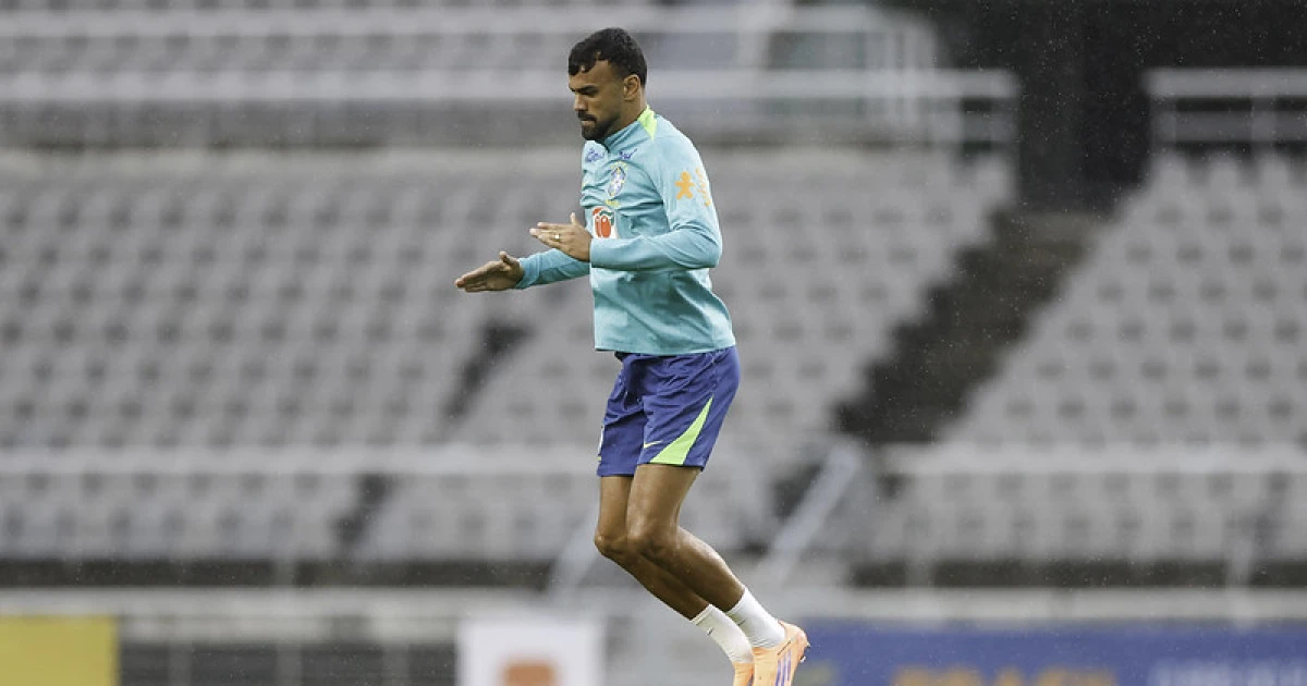 Fabrício Bruno é titular da Seleção Brasileira contra o Japão