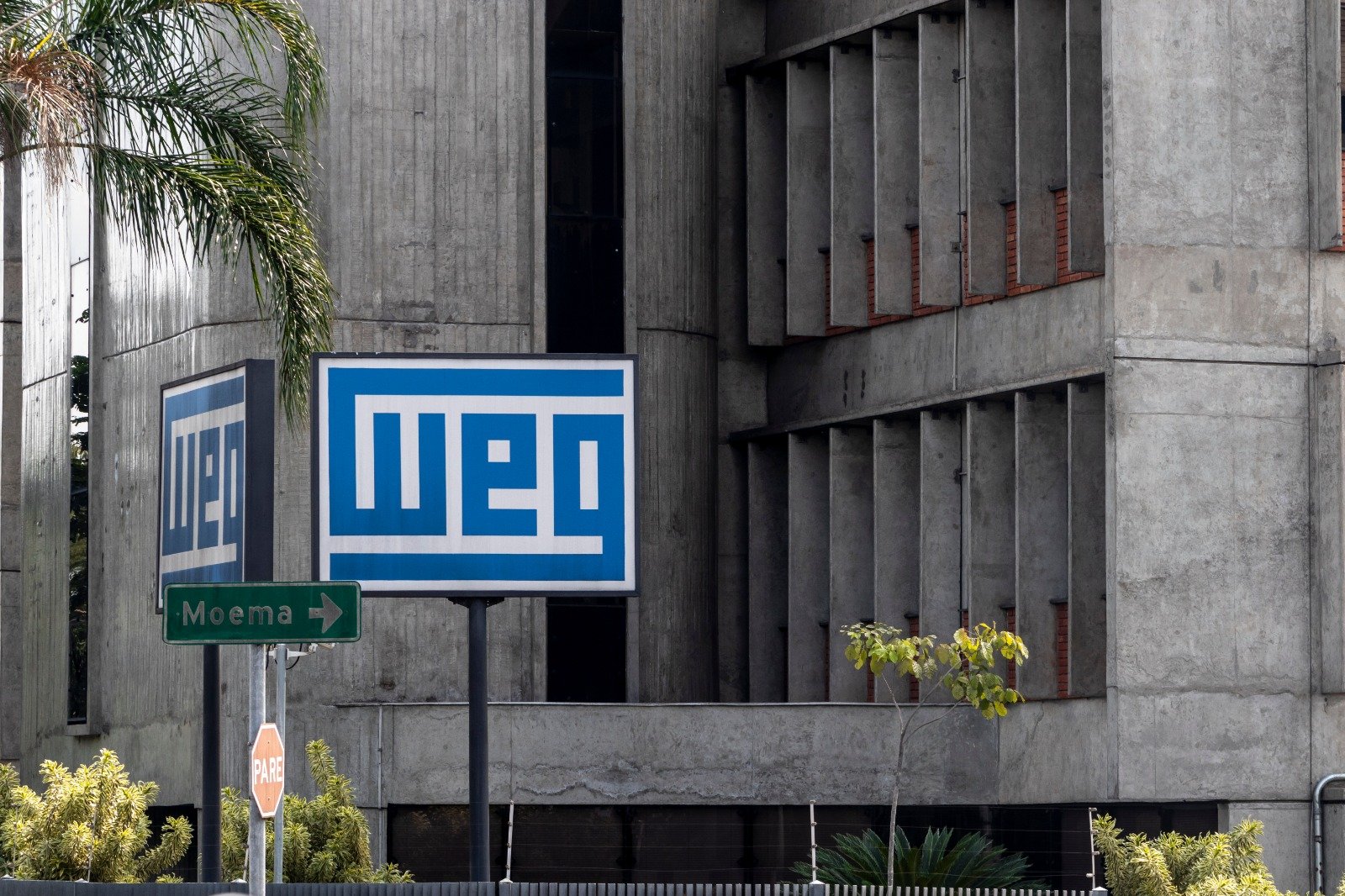 WEG (WEGE3) compra 54% do capital social da Tupi Mob por R$ 38 mi