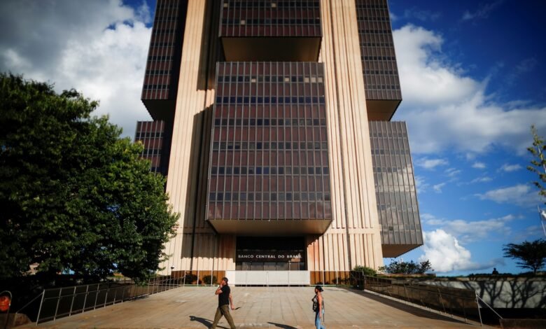 Banco Central publica regra que encerra “contas bolsão”, usadas pelo crime organizado