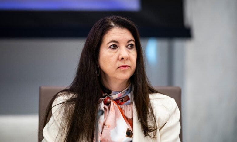 Ex-diretora do Fed deixou cargo sob investigação por violação ética, dizem documentos