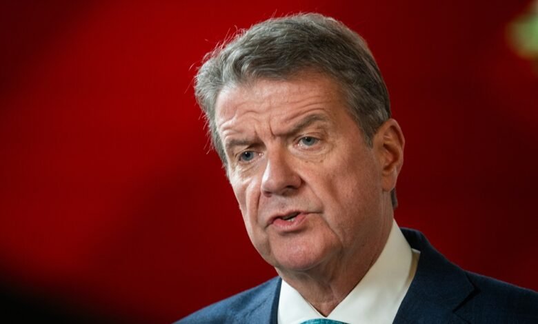 Presidente do UBS conversou com Bessent sobre possível mudança para os EUA, diz FT