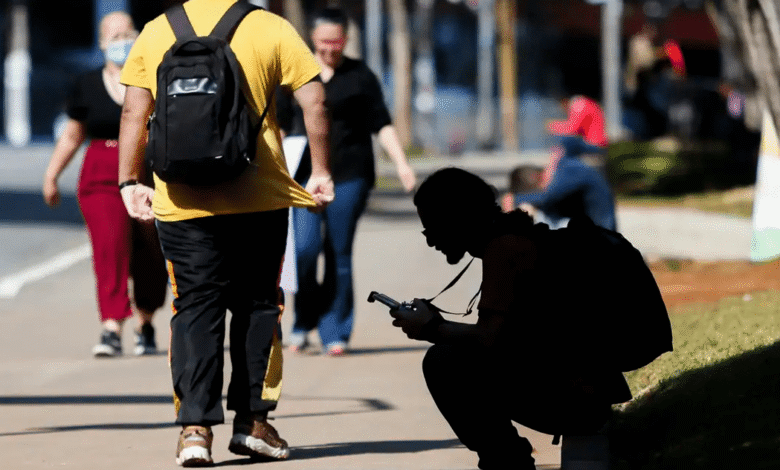 Renda dos 20% mais pobres dobraria se Brasil crescesse na média dos emergentes