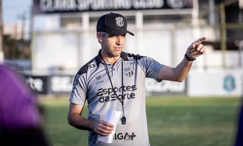 Partida decisiva entre Ceará e Cruzeiro pela permanência na Série A do Campeonato Brasileiro.