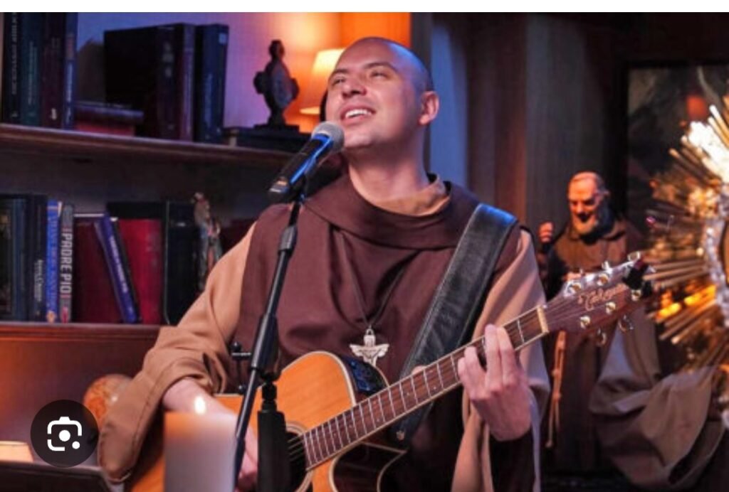 o fenômeno da música católica que arrasta multidões —… – Blog do Acélio