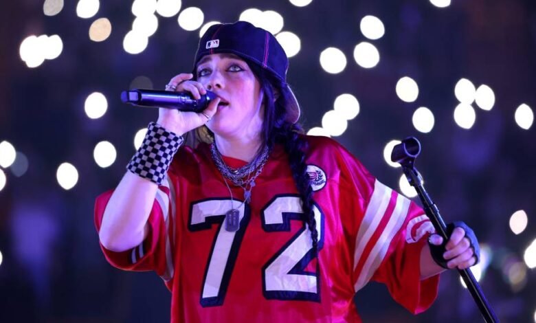 A revolta de Billie Eilish com fortuna acumulada por Elon Musk: ‘Patético’