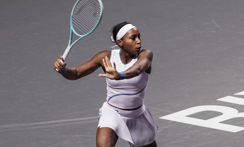 Gauff diz que jogou bem contra Sabalenka e lamenta chances perdidas