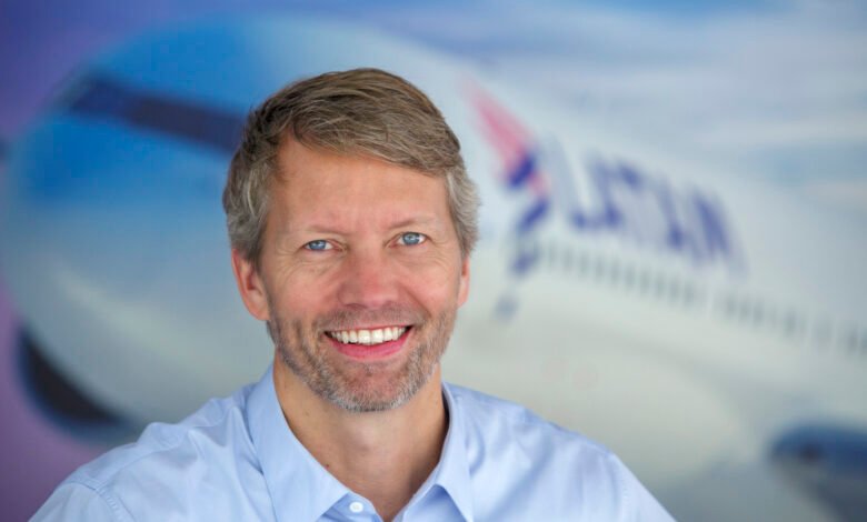 CEO da Latam Brasil está otimista de que Senado pode barrar bagagens gratuitas