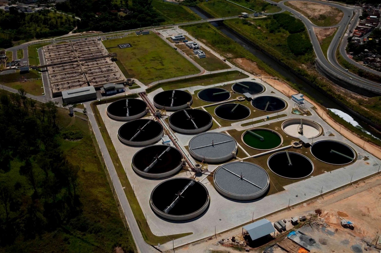 Pressa para privatizar Copasa cria receio de aumento de tarifa