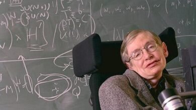 Sinal do espaço? Cometa 3I/ATLAS reacende alerta de Stephen Hawking sobre contato com civilizações alienígenas; entenda