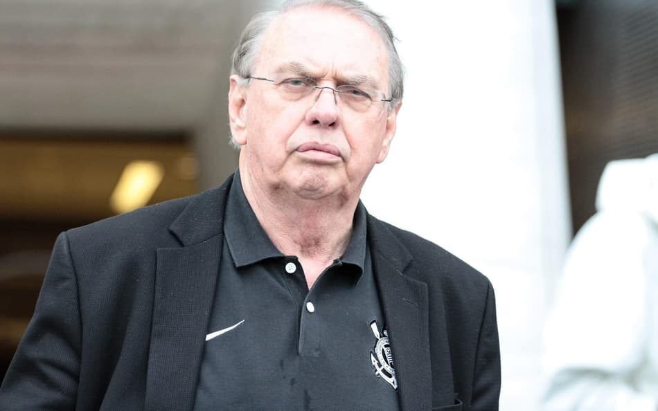 Novo executivo de futebol do Corinthians busca resolver dívidas e fortalecer elenco em 2023