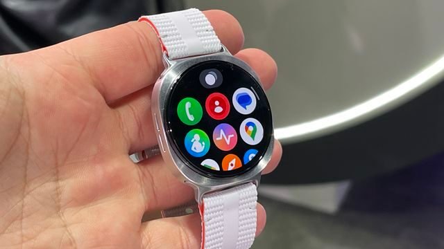Desconto exclusivo no Samsung Galaxy Watch 8 em quatro versões