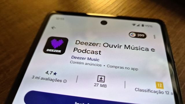 Imagem promocional da Retrospectiva Musical 2025 do Deezer, destacando recursos de interatividade e destaques de artistas.