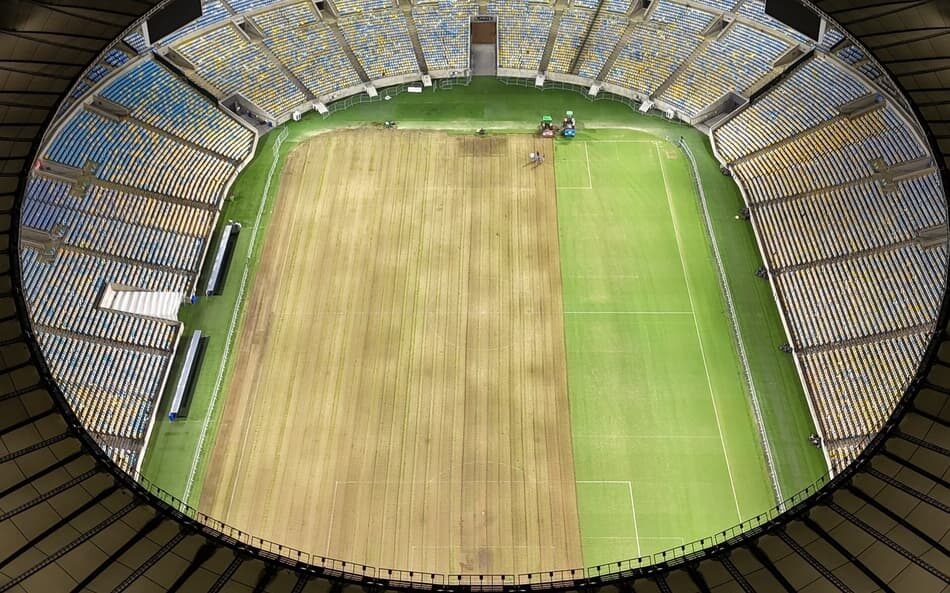 Revitalização do gramado do Maracanã para a temporada de 2026, destacando melhorias na infraestrutura do estádio icônico.