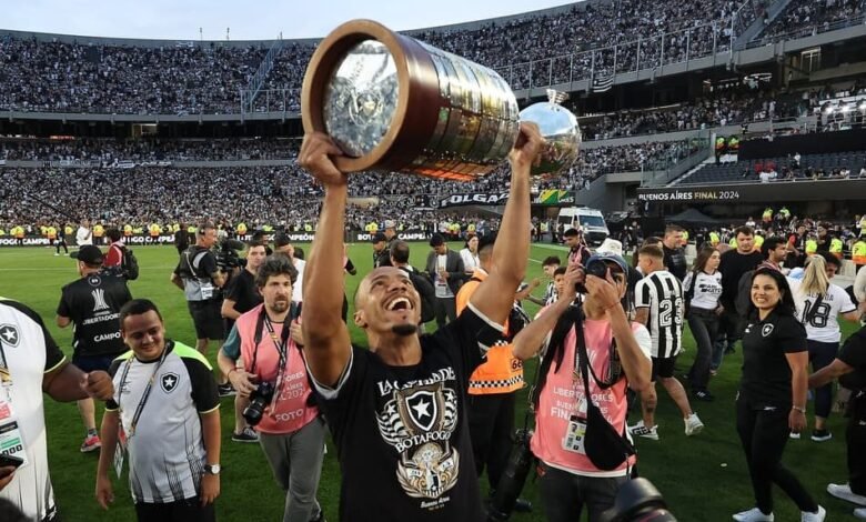 Marlon Freitas se despede do Botafogo com mensagem de gratidão aos torcedores.