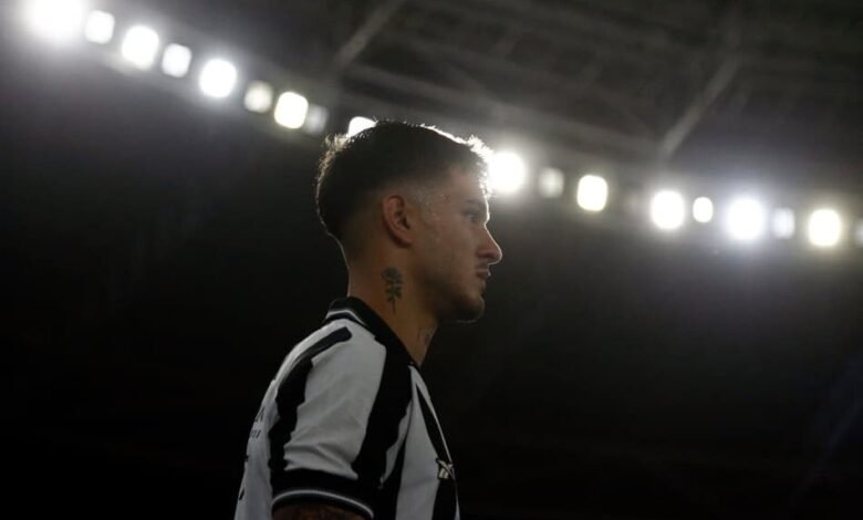 Botafogo inicia com vitória impactante sobre o Cruzeiro na abertura do Brasileirão 2023