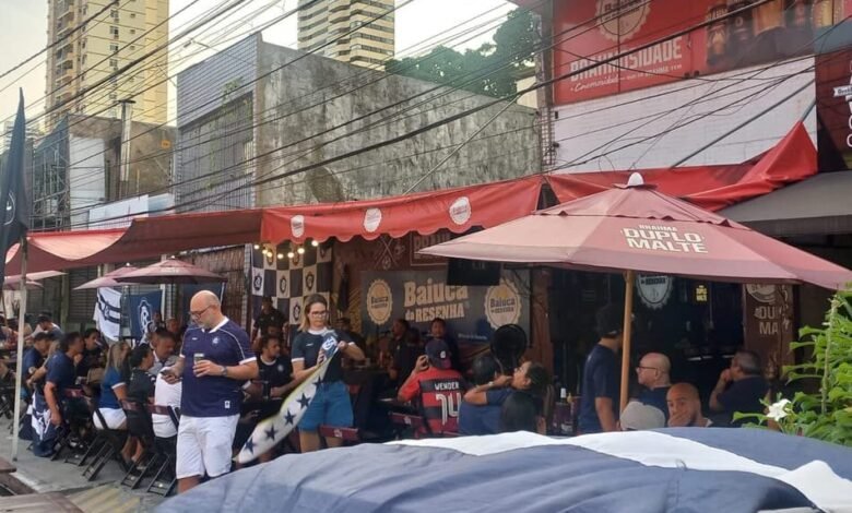 Times de futebol Remo e Paysandu aumentam rivalidade paraense com a busca pelo acesso à Série A do Campeonato Brasileiro.