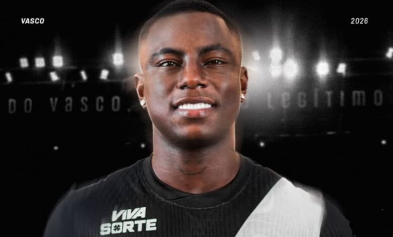 Vasco da Gama anuncia contratação do atacante colombiano Marino Hinestroza para reforçar sua equipe