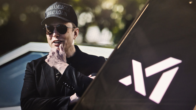 Tesla investe US$ 2 bilhões na startup xAI para impulsionar o desenvolvimento do robô humanoide Optimus, destacando a inovação em inteligência artificial e robótica.