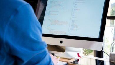 Lista completa dos principais cargos de tecnologia em ascensão previstos para 2026, oferecendo insights sobre tendências de carreira no setor tecnológico.