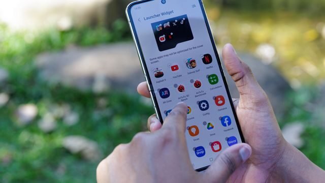 Uma visão detalhada dos aplicativos que se destacaram em 2025, conforme destacado por Apple e Google, abordando tendências tecnológicas e inovações no mundo dos apps.