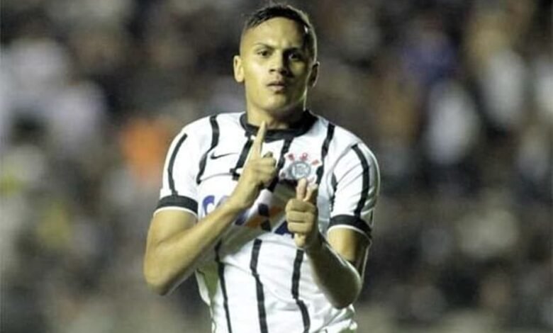 Léo Jabá, ex-jogador do Corinthians, recebe banimento de quatro anos por doping